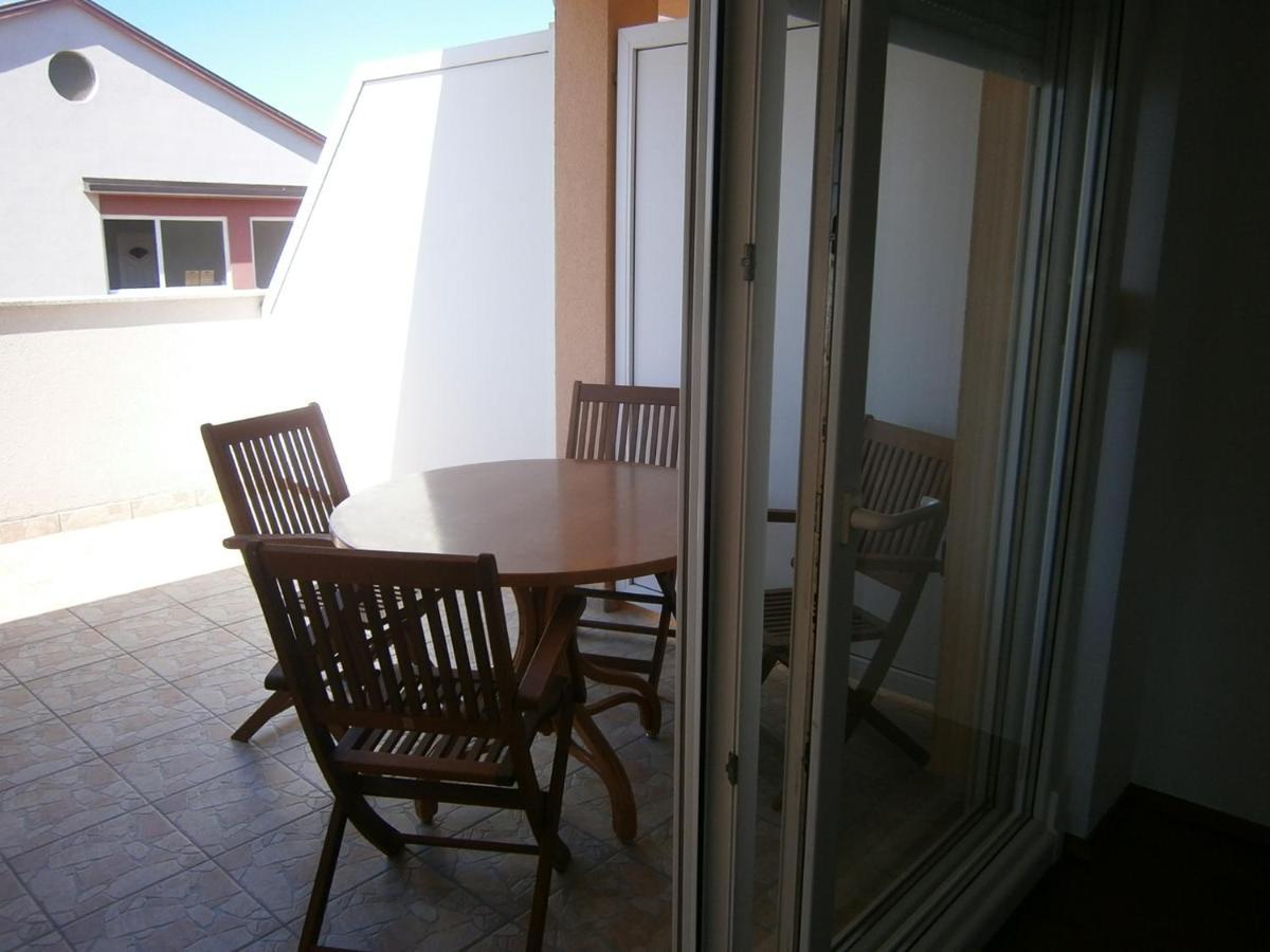 Zobić Family Apartments Rab Town Zewnętrze zdjęcie