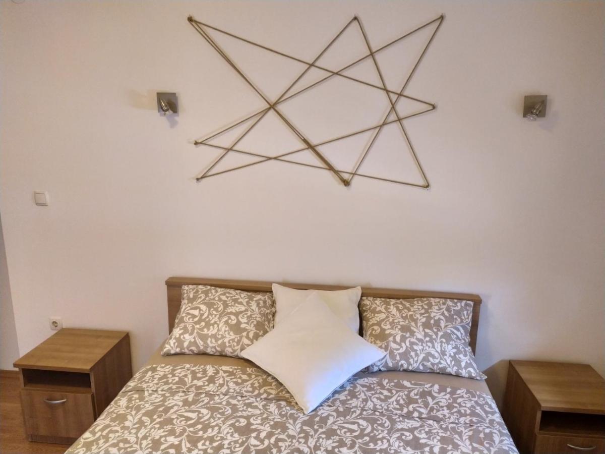 Zobić Family Apartments Rab Town Zewnętrze zdjęcie