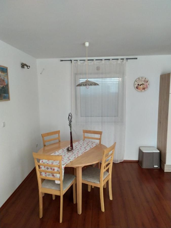 Zobić Family Apartments Rab Town Zewnętrze zdjęcie