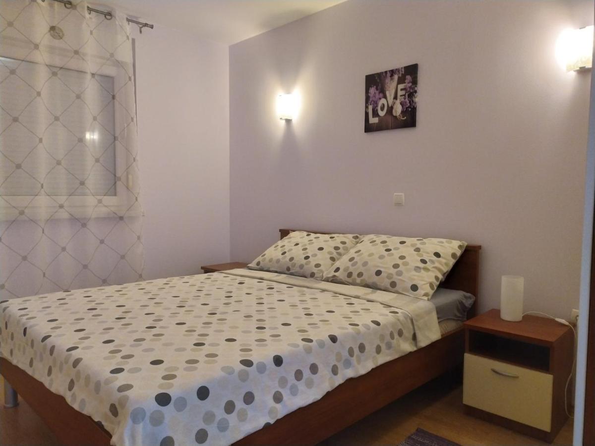 Zobić Family Apartments Rab Town Zewnętrze zdjęcie